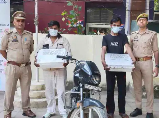 Gang stealing RRU devices from mobile towers busted; two youths arrested along with a motorcycle, while two accomplices remain at large.