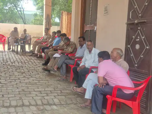 Deadly attack in Ghaziabad: Youth injured by sharp-edged weapon dies; police searching for the killers.