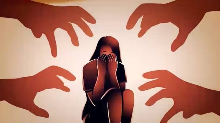 Uproar in the parking lot of a Delhi five-star hotel; woman from Nagaland alleges mistreatment; three arrested